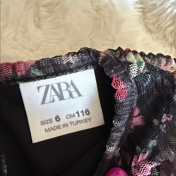 Zara Black Floral Kids Dress - Picture 2 of 4